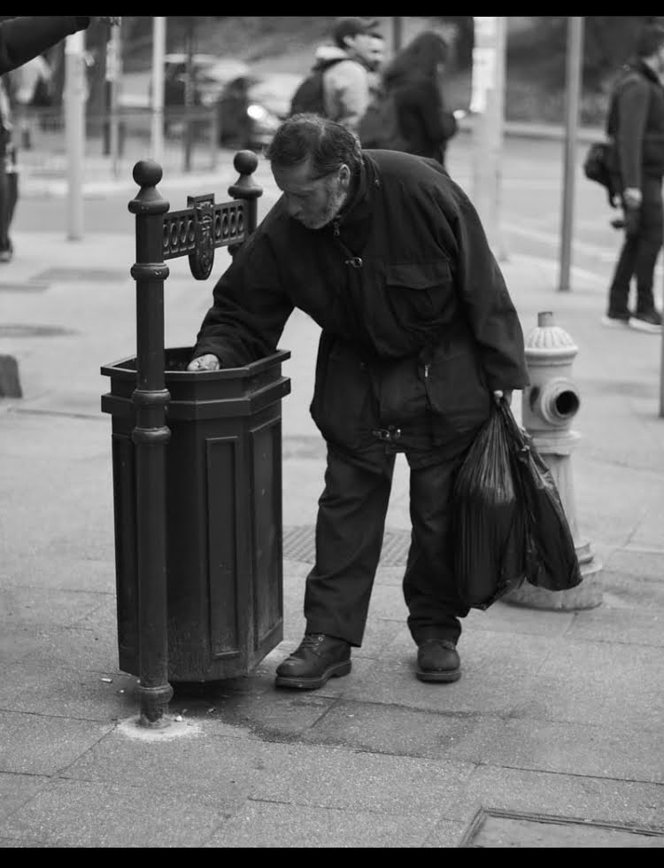 Realidad de la calle — foto de @ganok1 en el concurso de Fotomica